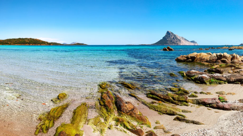 Spiaggia di Porto Taverna, come arrivare e hotel vicini 1 Spiaggia di Porto Taverna 4