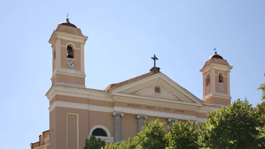 Nuoro: cosa fare, cosa vedere e dove dormire 2 Nuoro 6