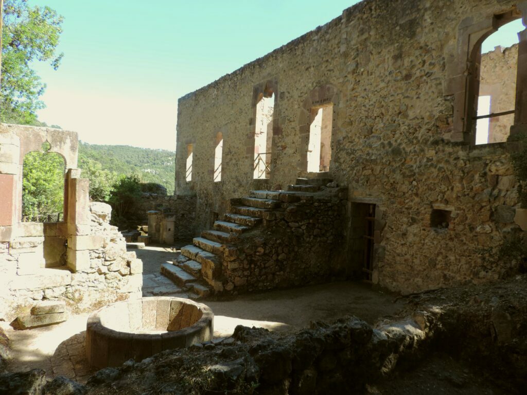 Resti del castello medievale di Laconi Or