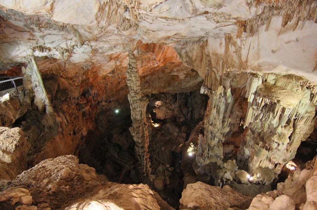 Grotta di ispinigoli